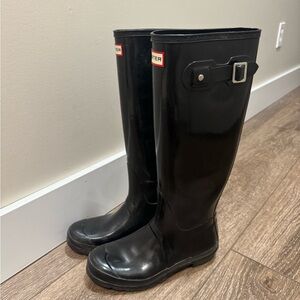 Hunter Classic Black Rain Boots
